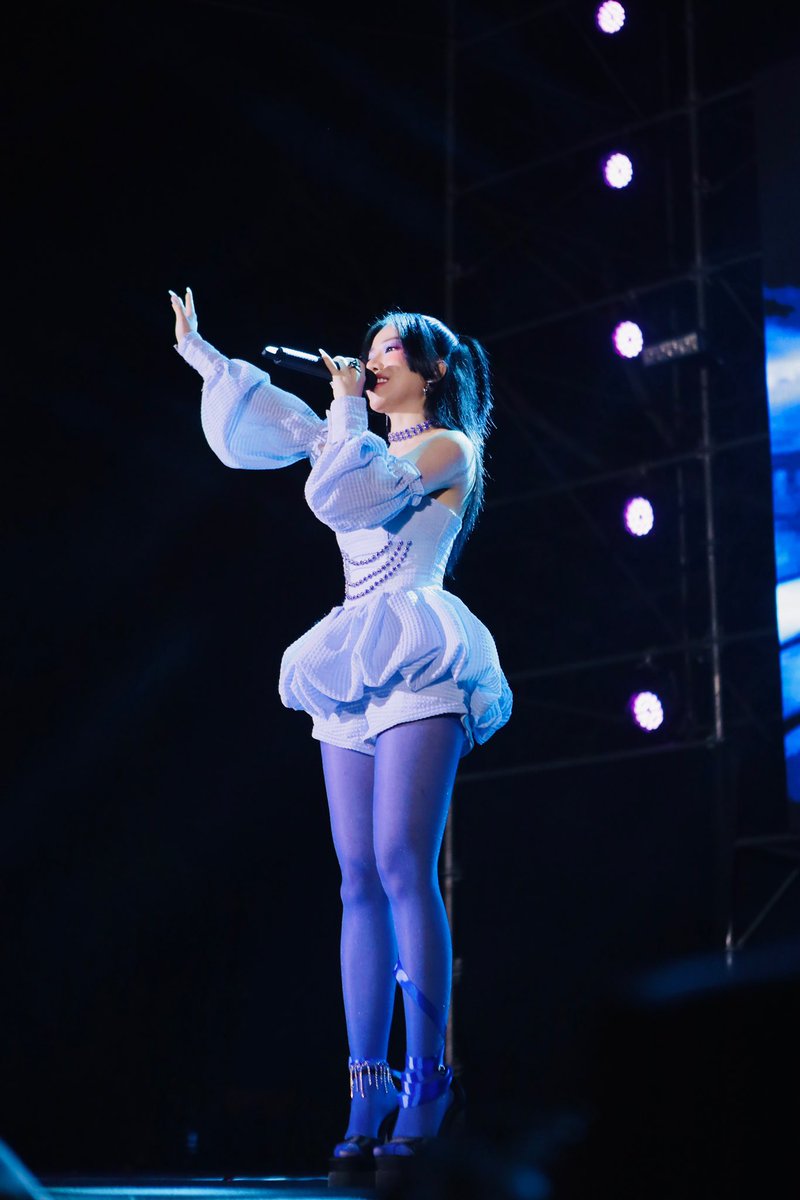 pklinhofficial's tweet photo. Linh rất hạnh phúc vì được gặp khán giả Nha Trang tại sự kiện Yamaha Campus Tour 2023. Mong rằng chúng ta sẽ có thêm những lần gặp gỡ trong tương lai nhé 🌸💕💗

#PhungKhanhLinh #CITOPIA #HangDiaThoiDai #TimesRecords #YamahaCampusTour https://t.co/KkZy647tzG