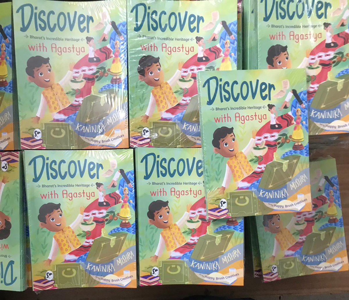 HOT OFF THE PRESS!
Kaninika Mishra's DISCOVER BHARAT'S INCREDIBLE HERITAGE WITH AGASTYA just came in.
Book will be available in bookstores and online on 19 May '23!
#hotoffthepress
#indiankidlit 
#chapterbooksforkids
#discoverwithagastya
#kaninikamishra
#bharat
#ponytalebooks