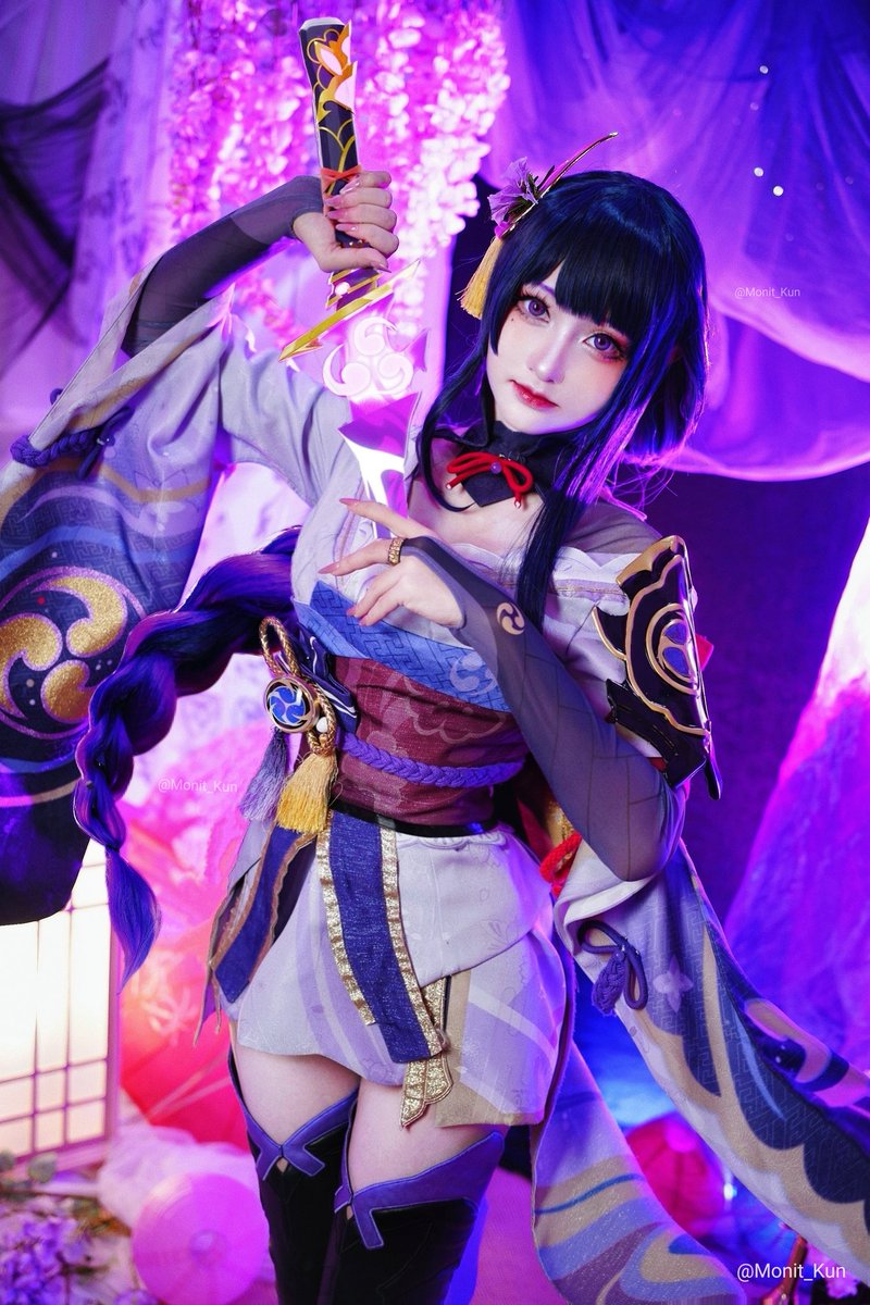 Monitkun's tweet image. Lightning is eternal, the world is but shadow.⚡🌘

💜Raiden shogun💜 
Game: Genshin Impact
Photographer: #DarkZero

Support Me/See spacial photo this here thx.👇💕
ganknow.com/monitkun

#genshinimpact #mihoyo #genshinimpactcosplay #RaidenEi  #Shogunraiden #raidenshogun