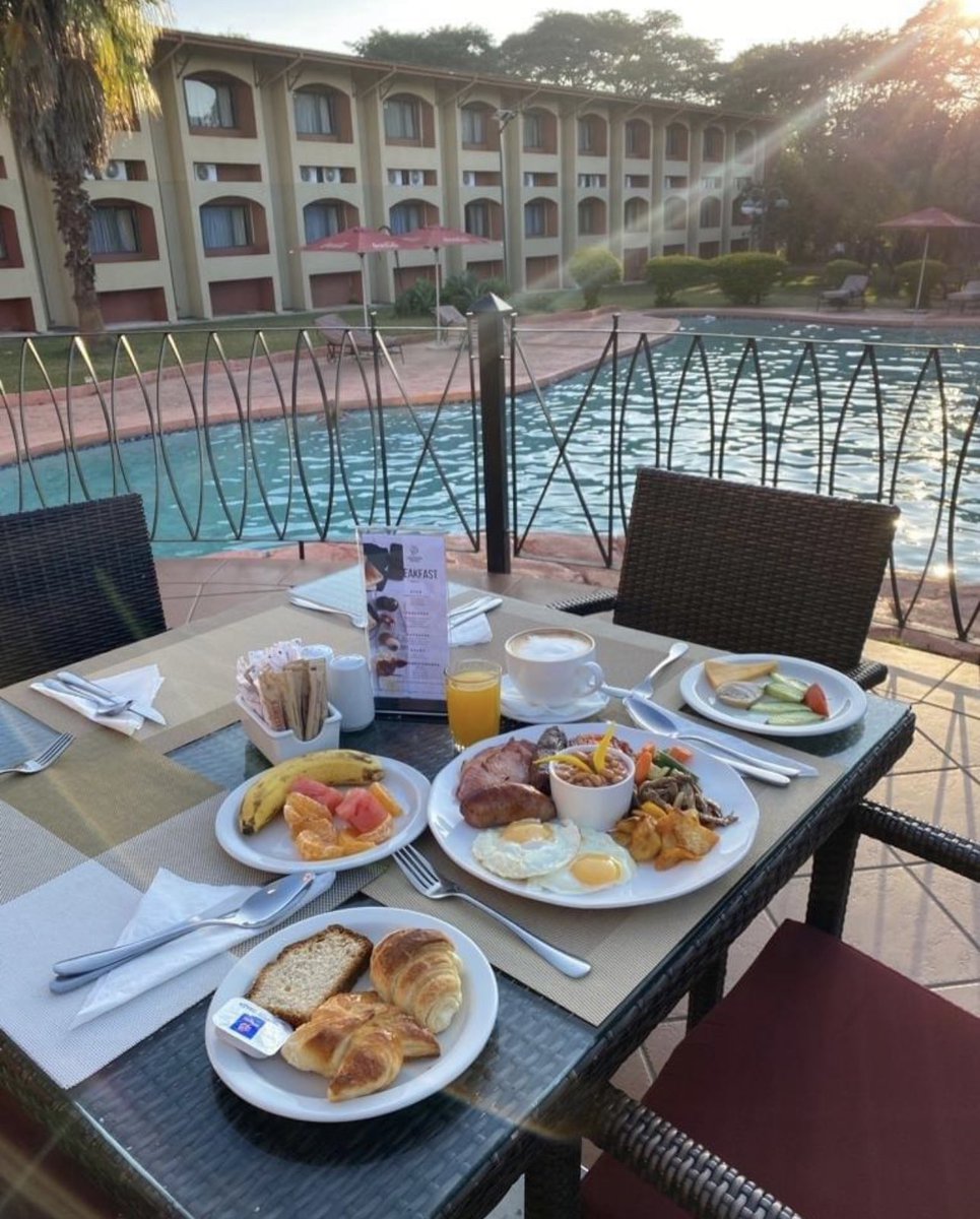MkangoGolfview's tweet photo. Rise and shine at M'kango Golfview Hotel. Breakfast with a view!
#mkangogolfviewhotel #citygetawayspot #breakfast #lusaka #hotels #servingyouwithpride #goodfoodgoodtimes
Email: res@golfview-hotels.com
Call: +260 979 727715 https://t.co/BiCgKPG6GX