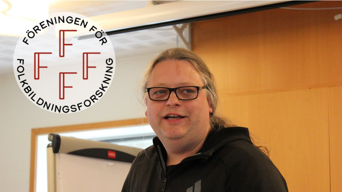 Vad upplever folkhögskollärare står i vägen för en bättre situation på folkhögskolan? Folkhögskolläraren Henrik Sundh har redovisat sina resultat av ett praktiknära projekt: ju.se/center/encell/…

#folkbildning #folkhögskola