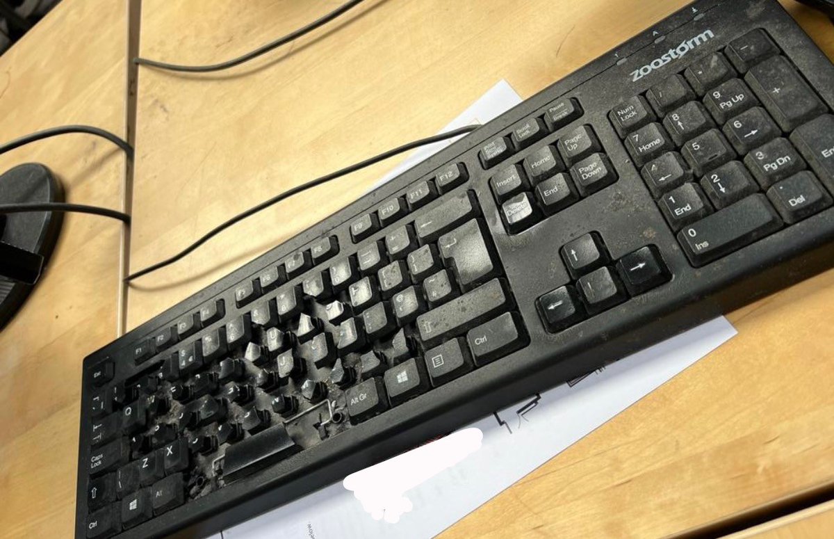 Our client really does not want to part with his keyboard. We think it's time for a new one 😅⌨️