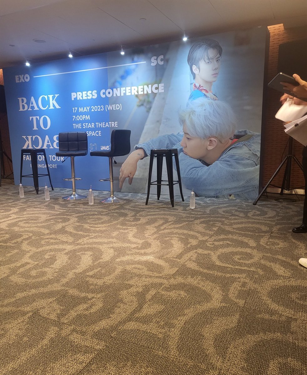 PCYPROMO's tweet photo. 051723

EXOLS ARE READY FOR EXO_SC FANCONBACK TO BACK IN SINGAPORE 

GEAR UP FOR THE PRESS CONFERENCE 

#EXOSCinSG #BACKTOBACK_IN_SG #EXOSC_BACKTOBACK_IN_SG #CloserToSeChan #SayItWithSeChan #CHANYEOL #SEHUN

©️BerryYeolmae https://t.co/masrP5GEDb