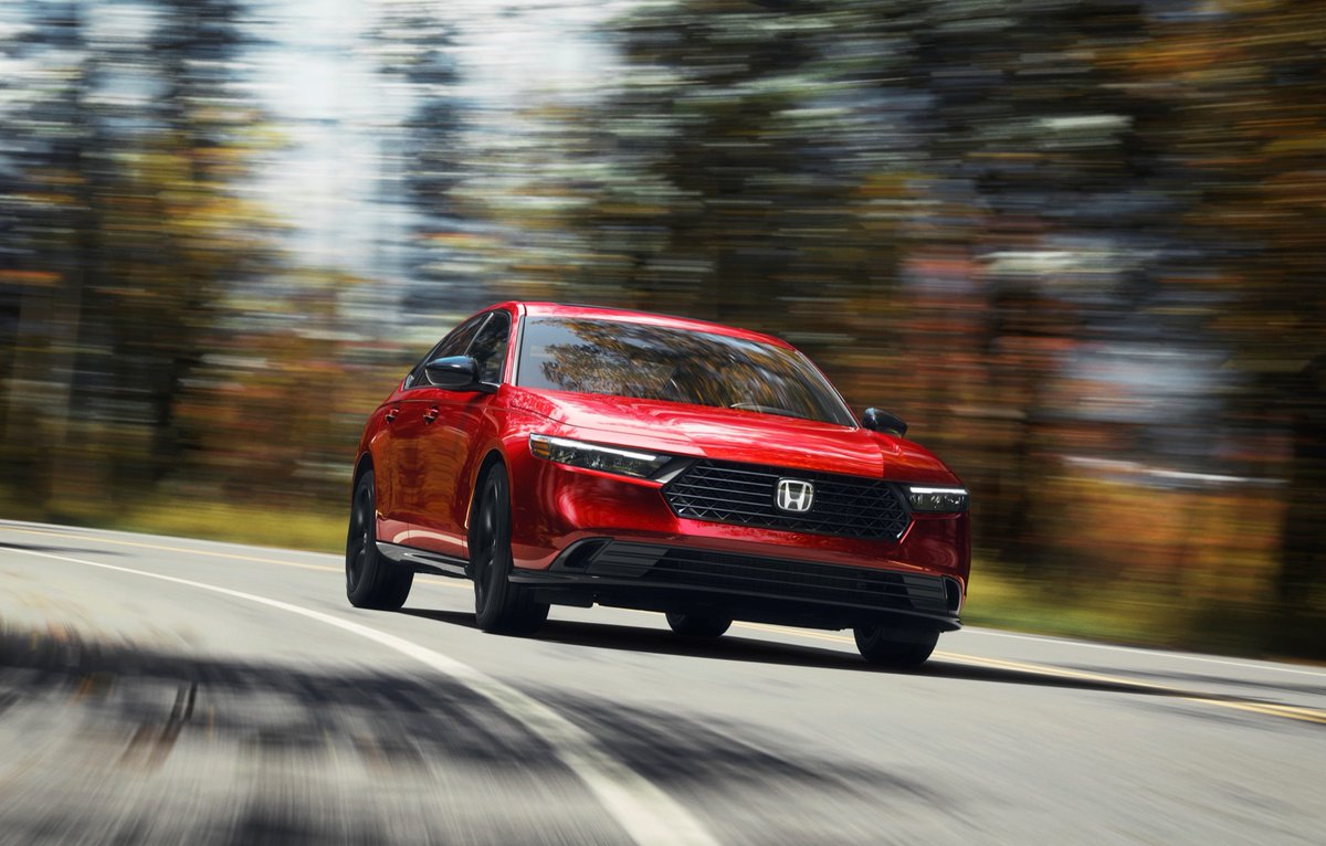 🎉🚗 Exciting news! The 2023 Honda Accord lineup, including the Accord Hybrid, has earned top crash-test results from the Insurance Institute for Highway Safety (IIHS)! 🏅🛡️

🌐 AtlanticHonda.com

#HondaAccord #BayShoreNY #AtlanticHonda #IIHSTest #SafetyFirst #TestDrive