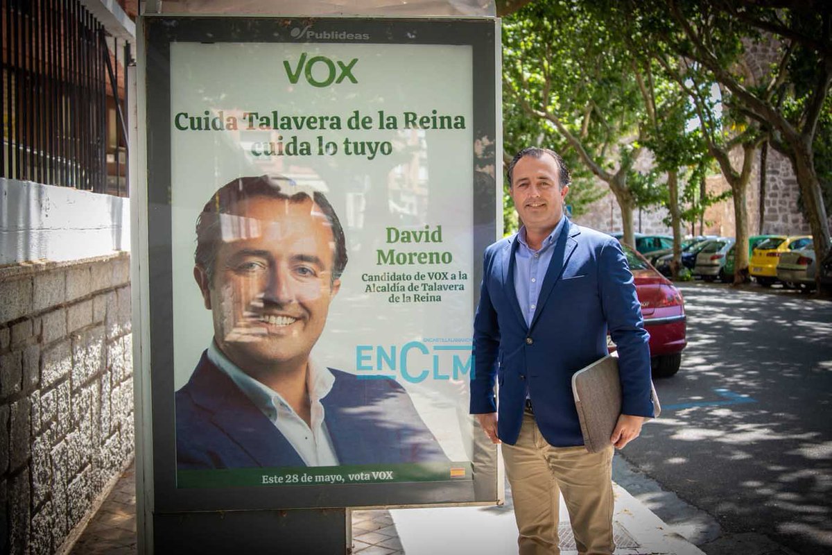 Enclmdiario's tweet photo. #Fotos #Elecciones #ENCLM | ENCLM pasa un día en campaña con David Moreno (Vox)

🖊️https://t.co/4NZZiA4sOk https://t.co/NuV0xNtLEE