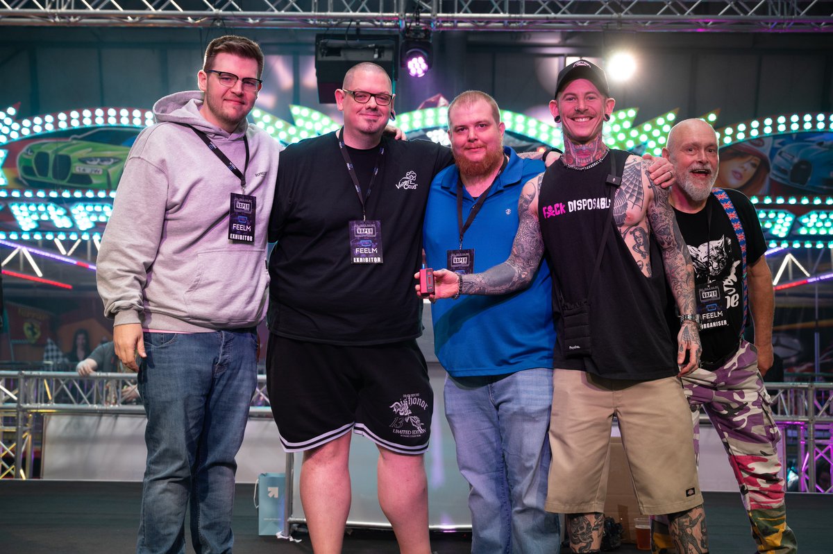 Vaper Expo tweet media