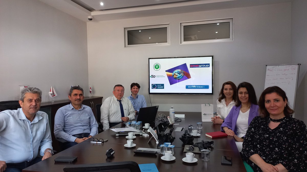 ttokocaeli's tweet photo. Otomotiv, plastik ve kalıp imalatında faaliyet gösteren, Ar-Ge merkezi olma hedefi olan İsmak Group, Üniversite-TTO heyetimiz ile Ar-Ge Merkezi çalışmalarına mentörlük, Yüksek Lisans/Doktora, staj ve İME programları görüşüldü. https://t.co/1MPiUhAW5U