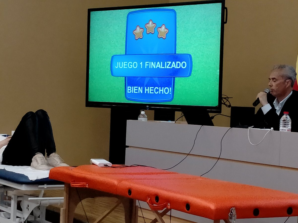 AliciaTestal's tweet photo. Playing the @goodrenal games  @Institutoai2upv @CienciaUCHCEU @HospitalManises @AvesaniCarla @Pat_Mesa_Gresa @VasilikiMch @EUErasmusPlus https://t.co/osIGD720DU