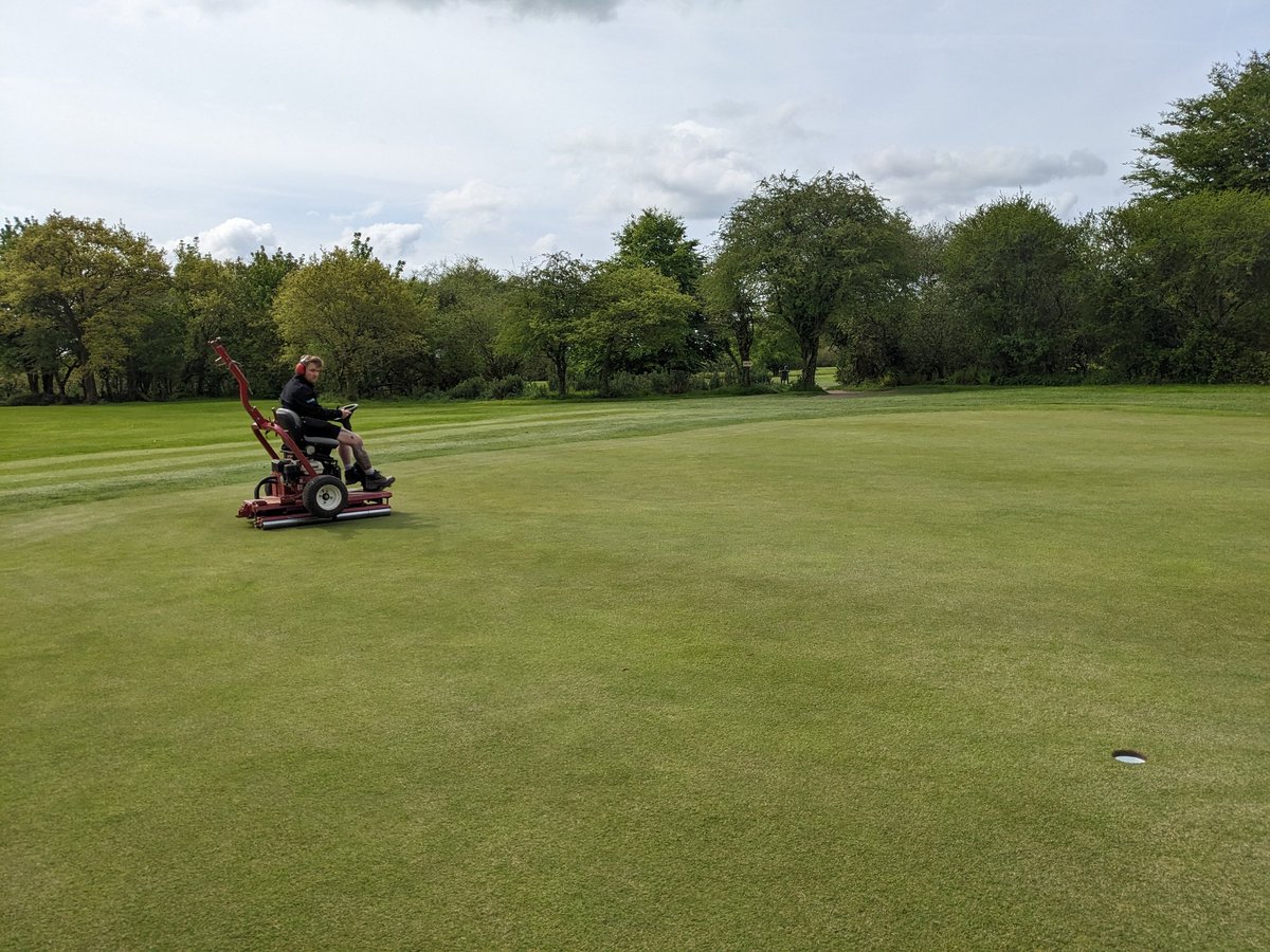 Broomstu's tweet photo. Its the aprons turn for some attention today @HonitonGolf. 13mm tines down to 6" with the @WiedenmannUK GXI8. The greens are also getting a roll in the dry after the sand application yesterday. #firm #moresand #progress https://t.co/gXj5HWdINW