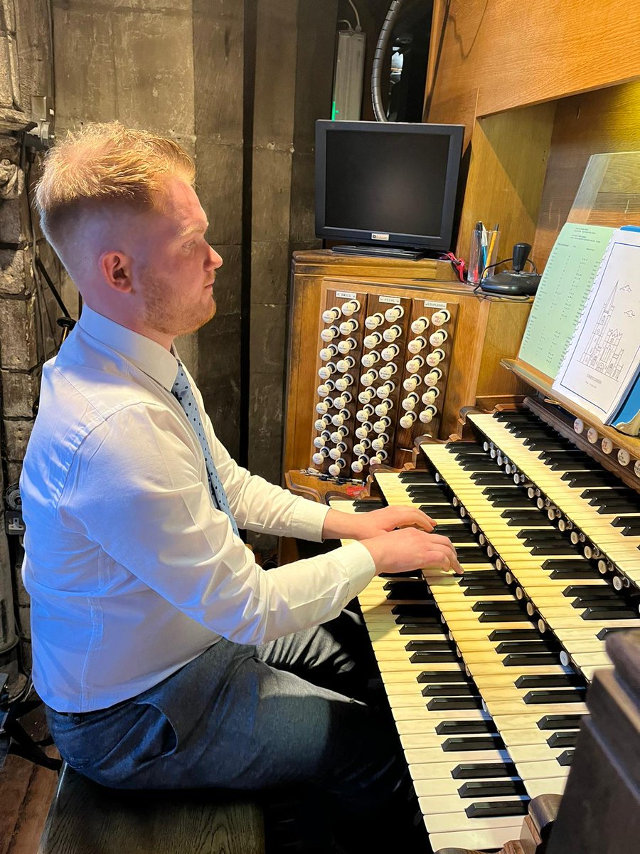 StColumbs_SOM's tweet photo. Huge congratulations is extended to one of our piano tutors, Darrell Smith, on being appointed Organ Scholar of Saint Patrick's Cathedral, Dublin! The Scholarship will run from September 2023 - June 2024. 

Read more: https://t.co/EkTFXgiUoA https://t.co/XmMeXtxAh7