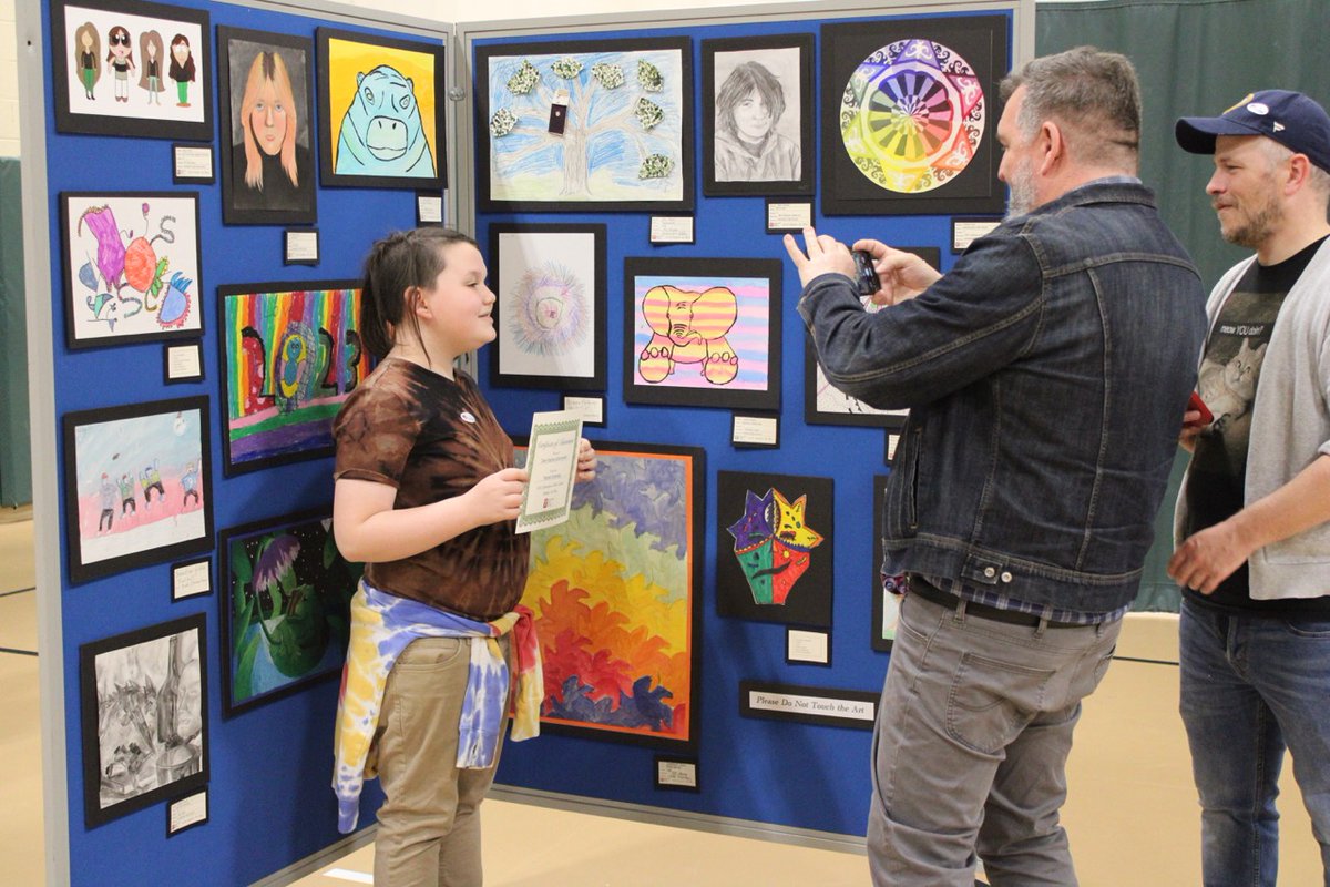 JamestownSchool's tweet photo. We had a great turnout for the opening night of the JPS District Art Show! We're so proud of our incredible art students districtwide on their hard work! You'll have one more chance to see students' projects on display today from 2 to 4 p.m. at the Jefferson gymnasium.

#JPSNY https://t.co/Y1RvQQdNQu