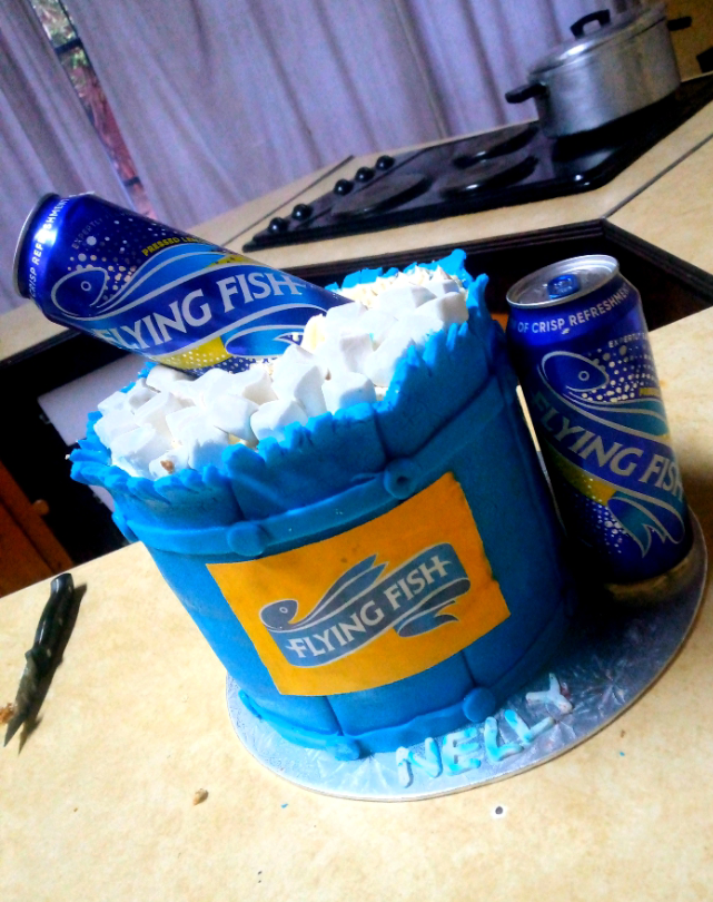 M95332's tweet photo. You need a cake ? I'm your Guy . Hlatsie's Bakes bakes cakes for all occasion 🥳🥳 
No event is too big for us 

we are located in 70 Loris street westenburg POLOKWANE

0727747141 for orders https://t.co/bqN9AL0m2S