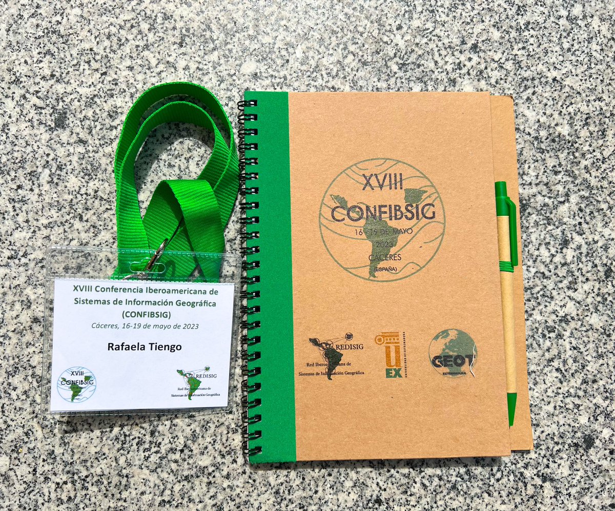 RafaelaTiengo_'s tweet image. 🇪🇸 Ayer empezó #CONFIBSIG y participé en el curso de #DeepLearning aplicado a teledetección. 👩🏾‍💻🛰️

👩🏾‍🏫 Hoy presentaré “Metodologías de teledetección para cambiar la cobertura terrestre y el uso de la tierra en áreas costeras e islas oceánicas: una revisión sistemática”. #EOchat