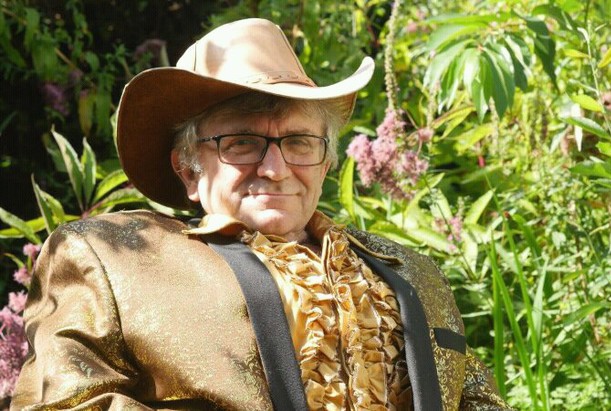 Gister heeft Jan Troost afscheid moeten nemen van het leven. Hij was het boegbeeld van de PG-beweging. Een strijder van het eerste uur. Bij Ieder(in) gaan we Jan erg missen. Onze gedachten zijn bij zijn familie. In memoriam: iederin.nl/in-memoriam-ja…