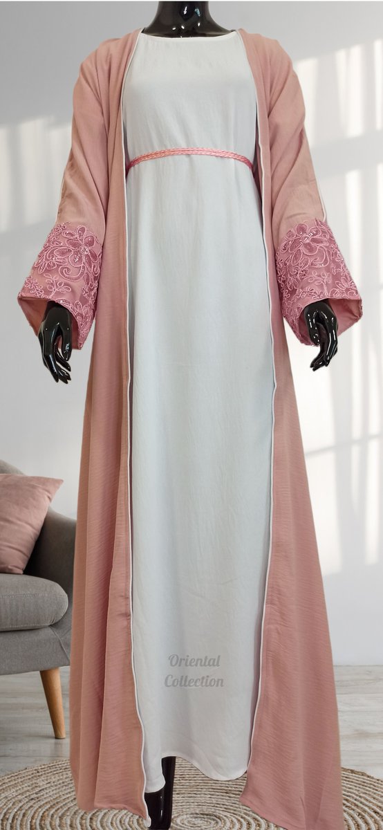 oriental_collec's tweet photo. #abaya Salsabiya π·π#robelongue #robeorientale #longdress #orientaldress #muslimah #muslimahwear πΈπΎ #Syrie
π+ππhttps://t.co/UvdXzSQZno https://t.co/Z8FZpK7FT4