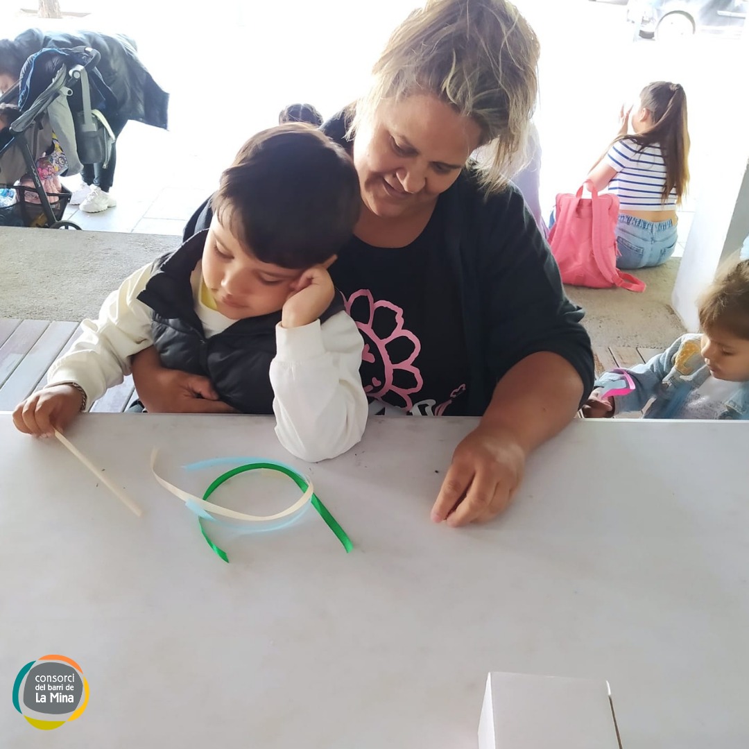 Fem Família tweet media