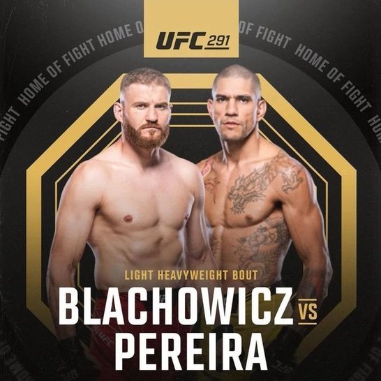 TheArtOfWar6's tweet photo. UFC: 'You can fight ANYONE at 205' 

Pereira: give me title shot

Jan: i beat Adesanya 

Pereira: https://t.co/9kuPVbn8V2