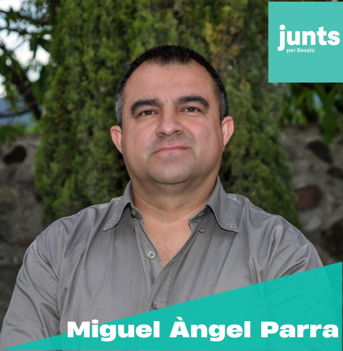 En Miguel Angel Parra Torres viu a Besalú des de 2001 amb la família. Nascut a Colòmbia. Es emprenedor, actiu i disposat a col·laborar. Regenta juntament amb la seva dona Sandra #CanGoita al carrer Tallaferro, comerç històric. Gràcies per ser-hi i per fer-ho amb <a href="/JuntsPerBesalu/">Junts per Besalú 🎗️</a>