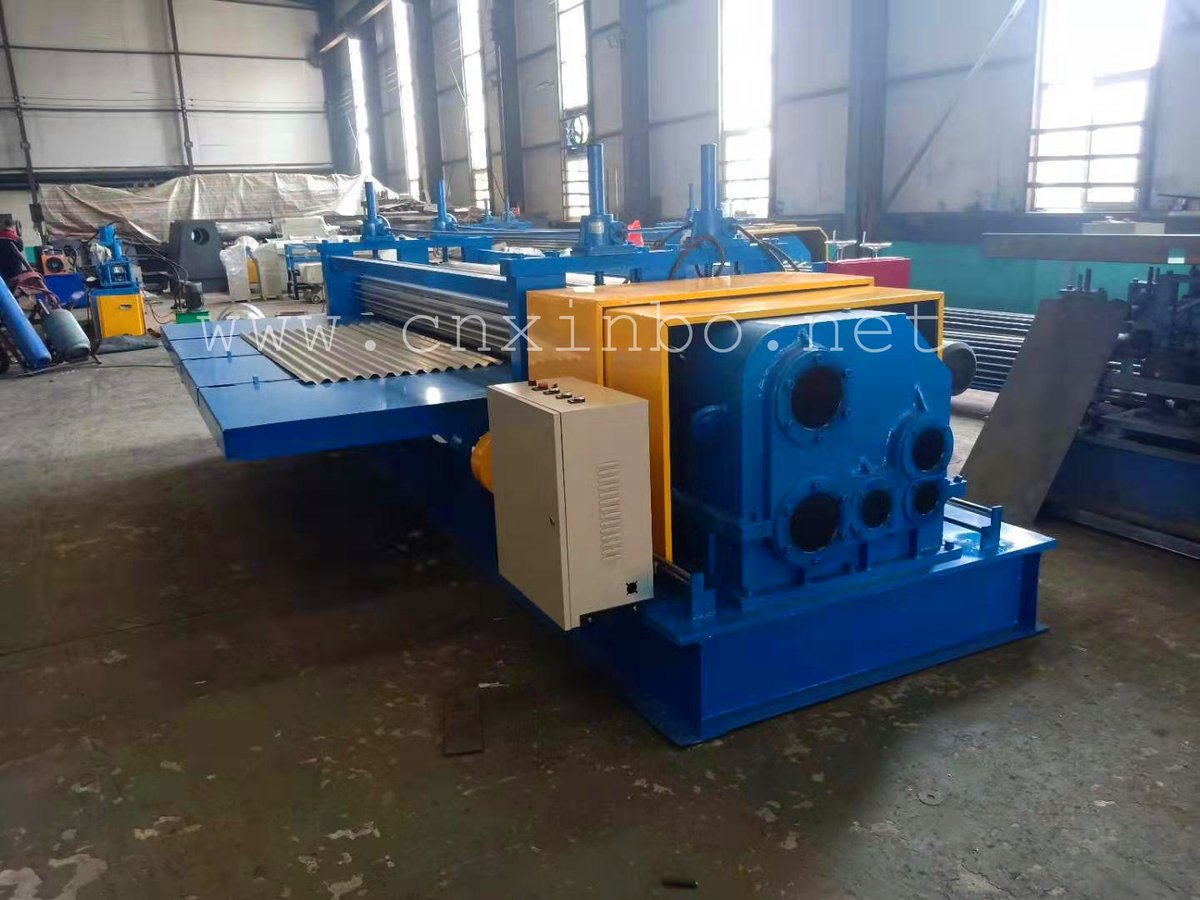 rolling_plate's tweet image. Corrugated Roof panel roll forming machine
Products are widely used in roof and wall systems in plant construction and house construction #rollformingmachine
#roofmachine
Web: cnxinbo.net 
Tel: +86-18931703260 
E-mail：serena@cnxinbo.net 
Whatsapp:+86-18713731132