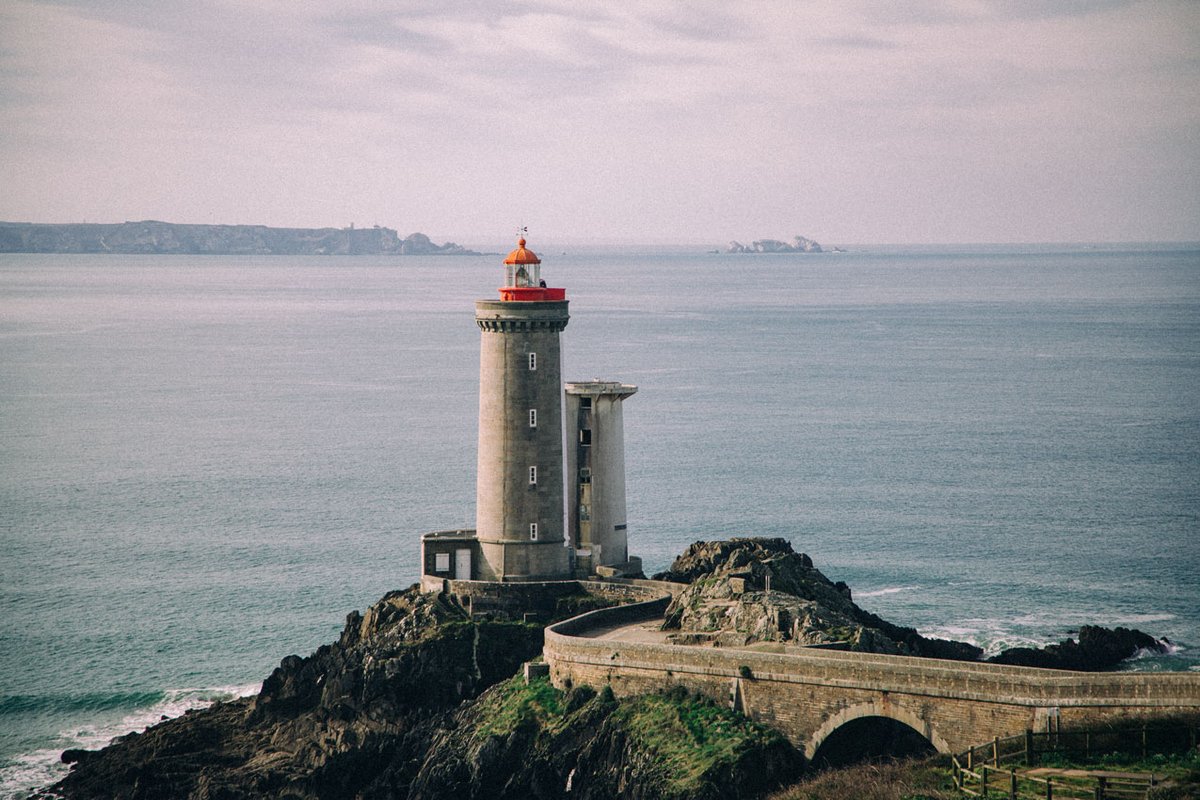 loeildeos's tweet photo. Blog - Retour en mots et en images sur notre séjour à la découverte de la rade de Brest et de ses alentours 🌿https://t.co/3vhW9psmPt
#brest #finistere #bretagne #blog https://t.co/75krEB2bdy