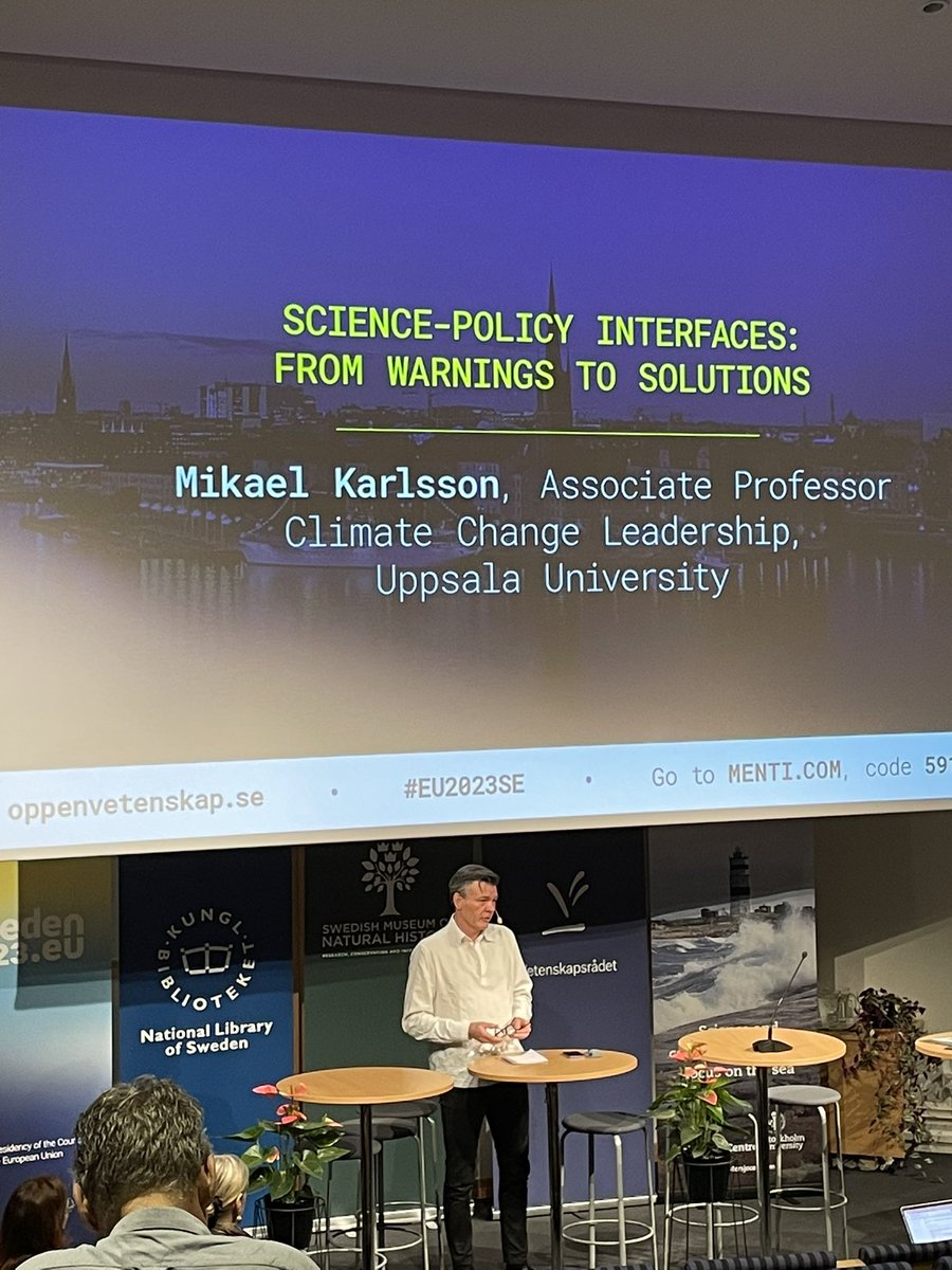 Stå upp för vetenskaplig kunskap, mer medel till forskningskommunikation. Inspirerande när @MikaelKarlsson_ delar kunskaper och råd för dialog med beslutsfattare. #OpenScience from Policy to    Practice conference @naturhistoriska @Vetenskapsradet @oppenvetenskap.se #EU2023SE