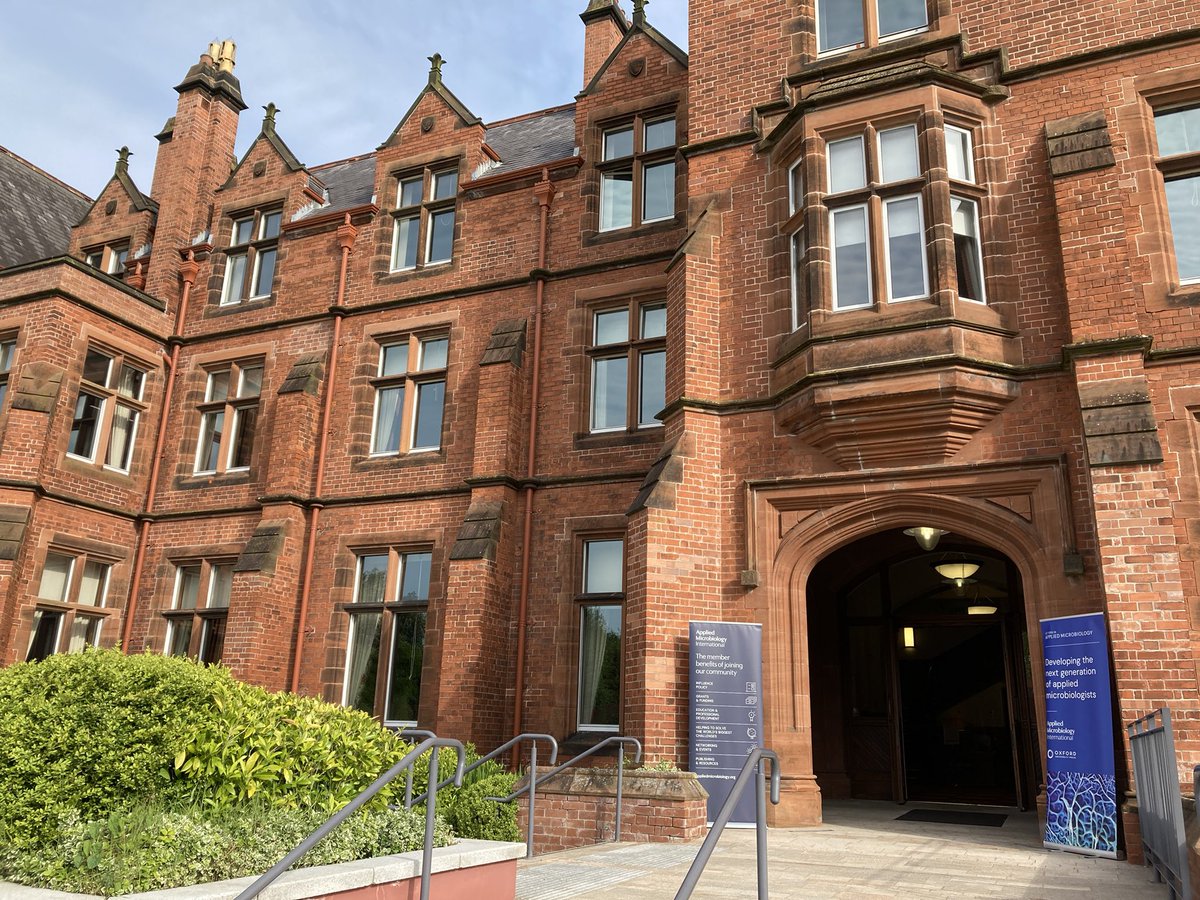 AMIposts's tweet image. The sun is shining and we’re ready to go at the fabulous @QUBelfast. Registration is open from 9am!  #LAM_ECS2023