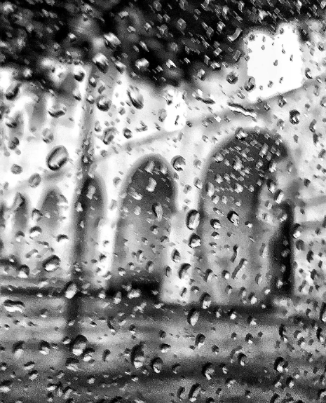 OperacoesRio's tweet photo. QUARTA (17/05) COM PREVISÃO DE CHUVA FRACAO AO LONGO DO DIA 

Nesta quarta-feira, o tempo no município do Rio apresentará nebulosidade variada e rajadas de vento até o final da manhã, por conta da circulação dos ventos, após a passagem de uma frente fria em alto mar. #temporj https://t.co/O90vt4SPGE
