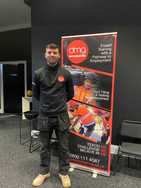 We're delighted to announce that Kyle Burns, <a href="/SLCek/">South Lanarkshire College</a> year 4 Roofing Apprentice + <a href="/DMGRoofingLtd/">DMG Roofing Ltd</a> employee, is a finalist at the <a href="/BMIUKandIreland/">BMI UK & Ireland</a> Apprentice of the Year comp🎖️   

Kyle will be joined by <a href="/SlcRoofing/">SLC Roofing Department</a> at the final in July⭐
Read on   ➡ bit.ly/4310qdg

#OurSLC