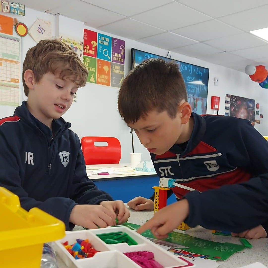 Robots can be some of our best friends! 🤖 They can help us with tasks and increase productivity; Prep 5 has been busy planning and designing their very own helpful robots! We look forward to seeing the finished robots. #scienceisfun #finboroughschool #suffolkboardingschool