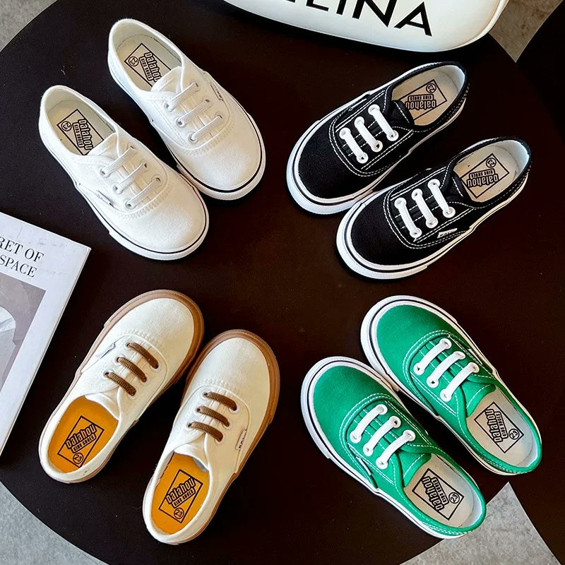 HBTradingCompa1's tweet image. Kids kids....shoes.