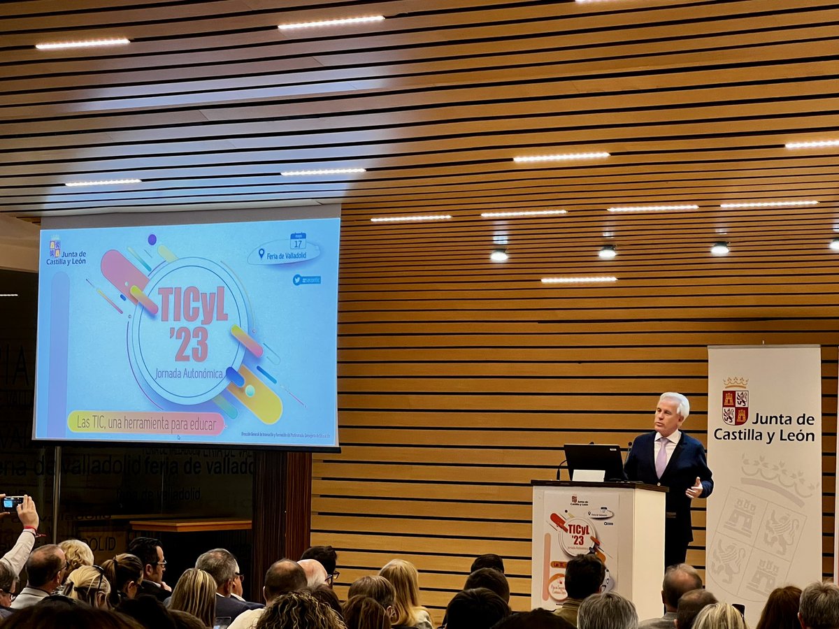 Inauguración de la Jornada Autonómica TICyL’23 a cargo de D. Luis Domingo González Núñez, Director General de Innovación y Formación del Profesorado. #secontic
