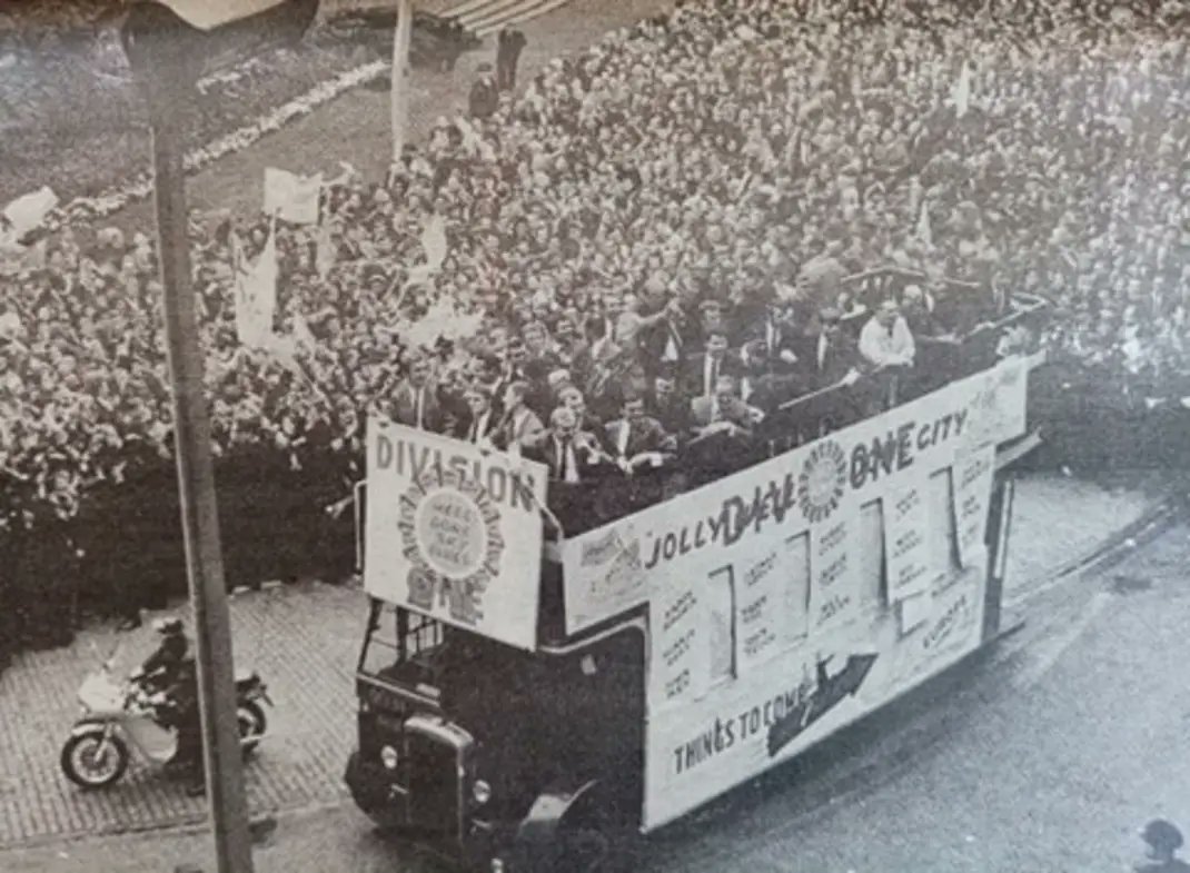 Posted to Facebook by Debbie Nelson, the celebrations in Coventry when the Sky Blues were first promoted to the top flight in 1967... #PUSB