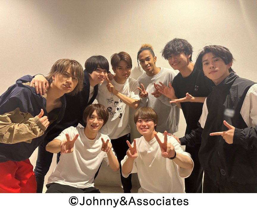 Hashi_GR's tweet photo. エモメン､､､🥹🥹🥹
にしはったー最高じゃん
ツレ最高じゃん❤️💚

#にしはったー 
#大橋和也 #西畑大吾 https://t.co/tWWSMU19wH