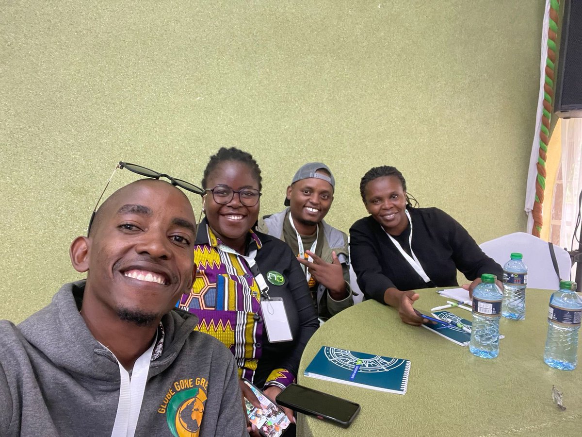 Mwangi_G3's tweet photo. Knowledge exchange @ #Kenyayouthinforestryconference @YouthinForestry @GlobeGoneGreen @UNDPKenya https://t.co/Zb494TbNw9
