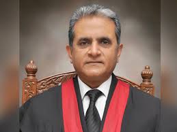 خدارا ملک کو چلنے دیں فوراً 101 کارکنوں کو رہا کریں گھر جائیں کھانا کھائیں 🔥♥️
جسٹس انوار الحق پنوں