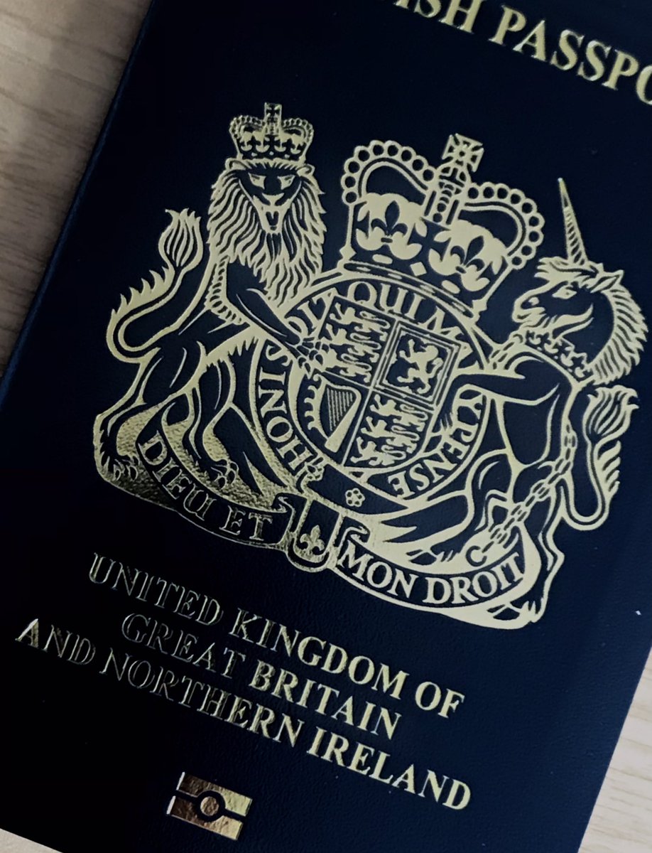 simon_euro's tweet photo. Black Passports as the UK mourns the loss of its EU Membership.
#WeWillRejoinEU https://t.co/2Er8kVqWXs