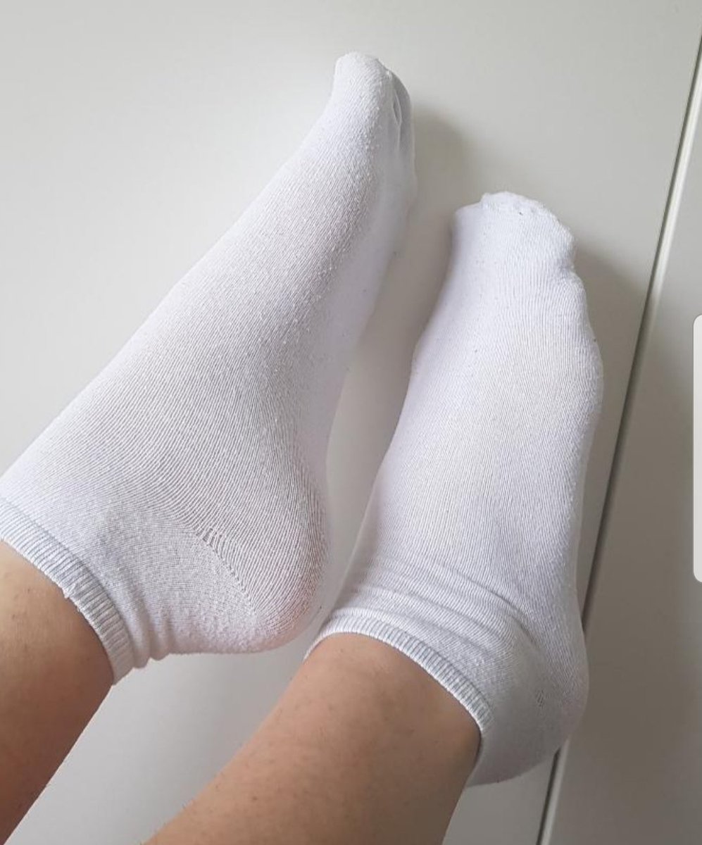 Basic white socks 💋 
#whitesocks #sockgamestrong #socksaddict #newsocks #socksofinstagram #sockstyle #sockfashion #sockswag #sockcollection #socklover #socklove #socksunday #socksaturday #socktober #sockspo #socksfordays #sockselfie #sockobsessed #socksociety #sockstagram #sock