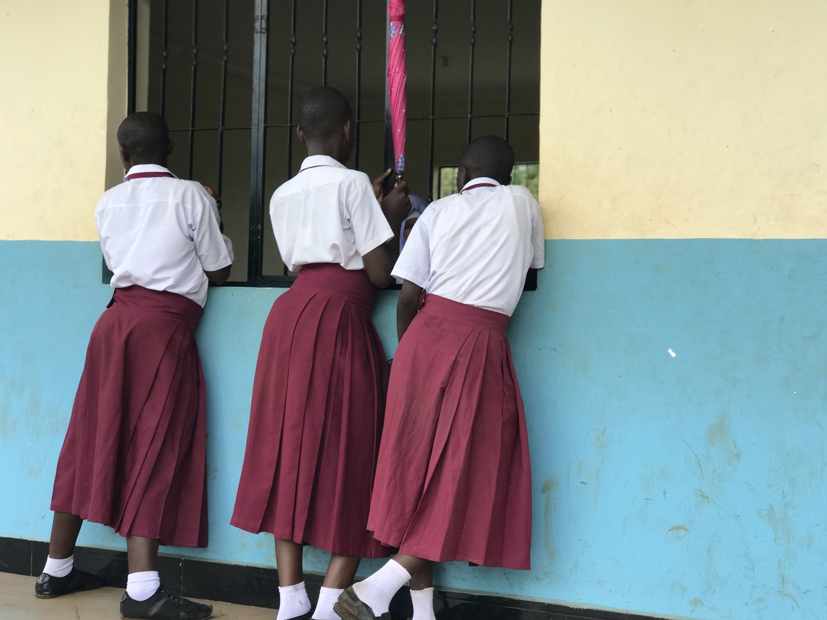 On addressing poverty cycle, girls education should be first priority and accessed by all girls include those come from marginalized families. Today we had an effective session in one of the school.
#GirlsEducation
#EndPoverty