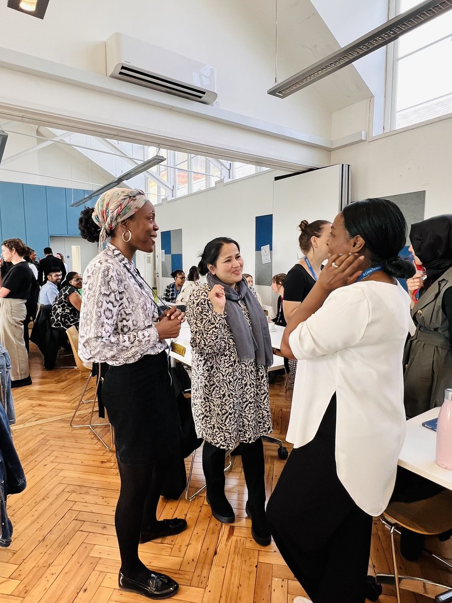 cludet2017's tweet photo. Meet and greet at @CityHackneyHV Staff wellbeing day. ❤️ #anxietyawareness #selfcare #Loveyourself #Kindness #Wellbeing #healthvisiting @abi_AAAK @ElizabethBegl18 https://t.co/Nb8XGbq7rx