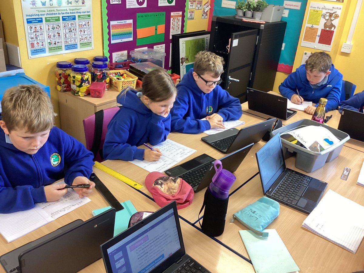 llanrhidianp's tweet photo. Learning how to summarise whilst reading about Eurovision, this will also help us with our IQ! Who was your favourite? #LlanPryCop #LlanIQ #LlanLit https://t.co/gvvPU24QWK