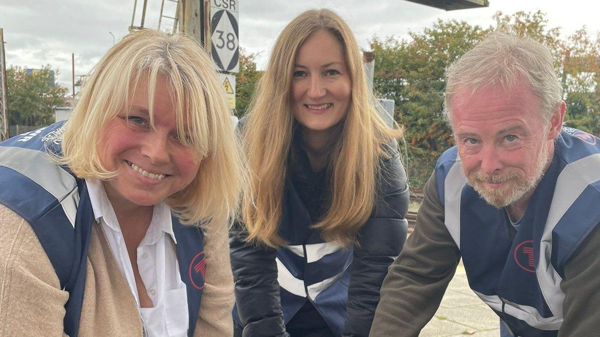 3CountiesCCRP's tweet image. We are supporting @mentalhealth Mental Health Awareness week this week. 

Our projects aim to increase well-being, giving communities a voice, and bringing people together.

Find out more about our work around our #Railline. 3countiesconnected.org.uk