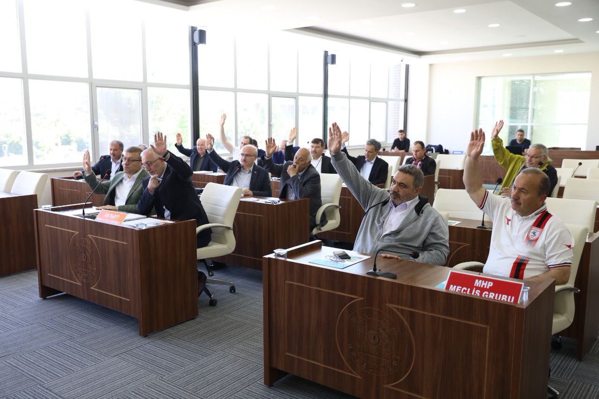 cemilmusaoglu's tweet photo. Bafra Belediyesi Meclisi Toplantı Salonu'nda Belediye Meclisi Olağan Mayıs Ayı Toplantımızın 2. Oturumunu gerçekleştirdik. 
Alınan kararların il��emize ve hemşehrilerimize hayırlar getirmesini temenni ediyorum. https://t.co/ej5UVs2JFZ