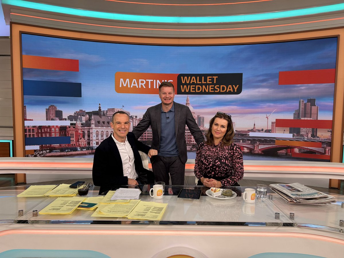 Always so grateful for the opportunity to talk about benefits with a wider audience. £19 billion going unclaimed! Thank you @MartinSLewis @susannareid100 and the @GMB team for covering benefits in the programme today and for having me along to answer questions.