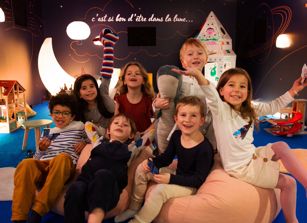 Comment sensibiliser à la surconsommation d'écrans et surtout, les enfants peuvent-ils encore s'amuser autrement en 2023 ?
Découvrez la collaboration Les darons x Pierrot Gourmand: "Dream Box".
youtube.com/watch?v=fXjMy6…

#BrandExperience #Brandcontent #ExperientialMarketing #agence