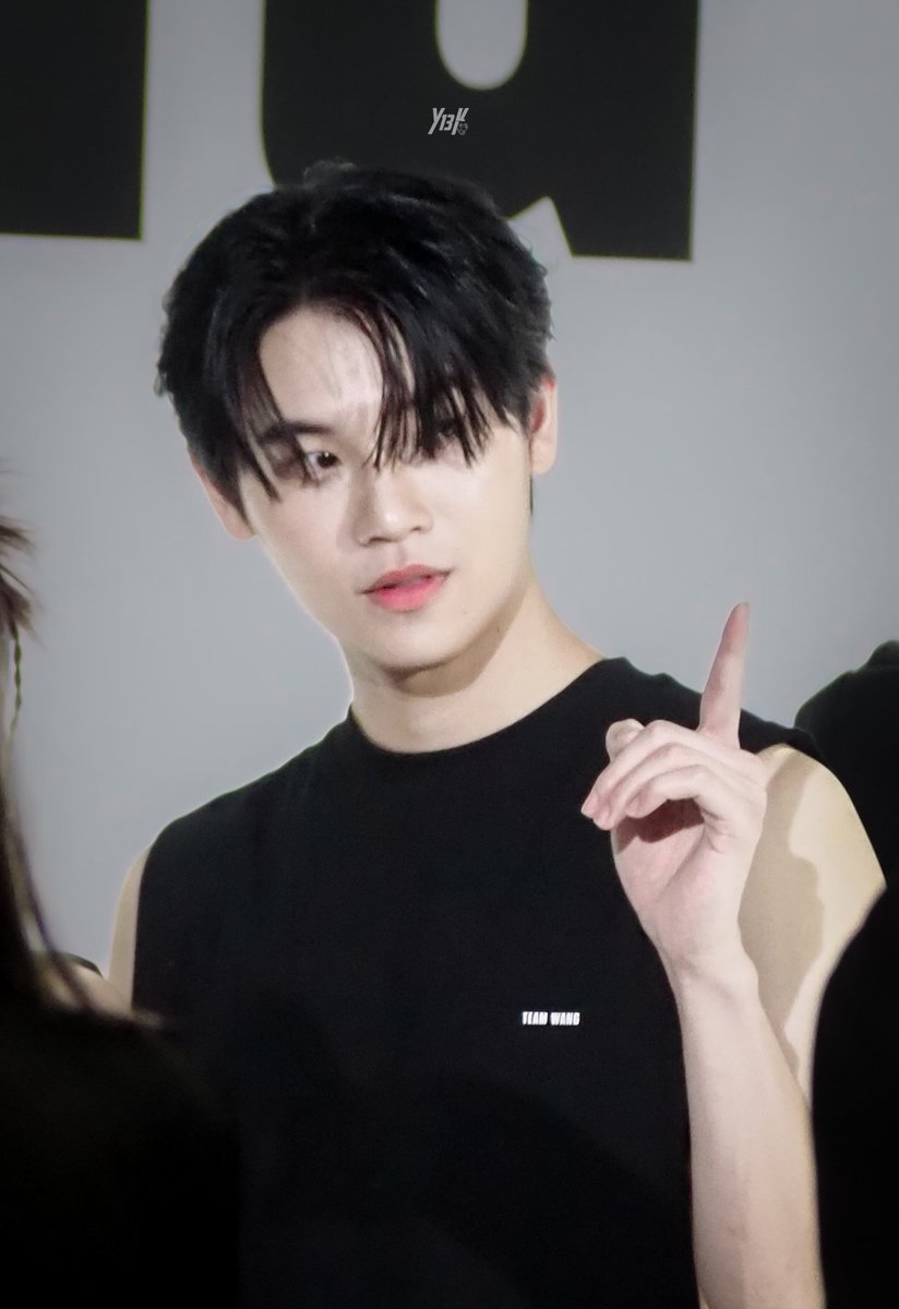 mpwrppmp's tweet photo. ที่หนึ่งในใจพี่ ๆยอ🖤🤍

17.05.23📸🖤 #TEAMWANGdesign #THEORIGINAL1 #Club21thailand
#yinyin_anw @yinyin_anw Yin Anan #หยิ่นวอร์ #maewnoiiart https://t.co/OEZONffpfm