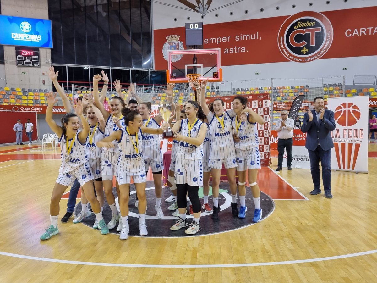 💥 El #HotelMaya Lucentum jugará la fase de ascenso en El Palo (Málaga) del 25 al 28 de mayo

Se enfrentará a Ibaizabal, Azulejos Moncayo Helios y SPAR Gran Canaria en el Subgrupo 1

+Info fundacionlucentum.com/el-hotel-maya-…

#SomosLucentum #CarácterLucentum