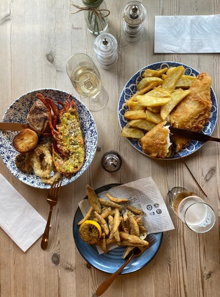 Dine out in style at The Fish Factory today. We are OPEN from 12pm till late serving our amazing #fish &amp; #seafood dishes. bit.ly/2LFL1we

Join us! #Worthing