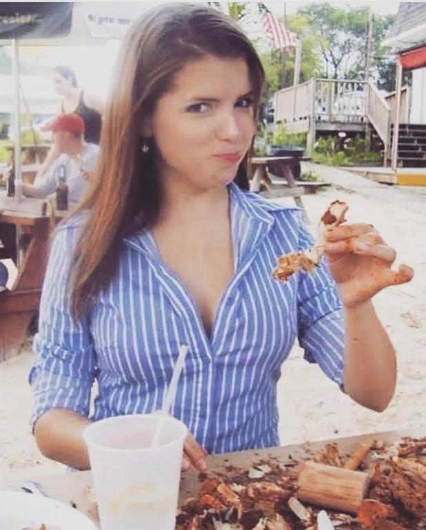 Anna Kendrick Pix tweet media
