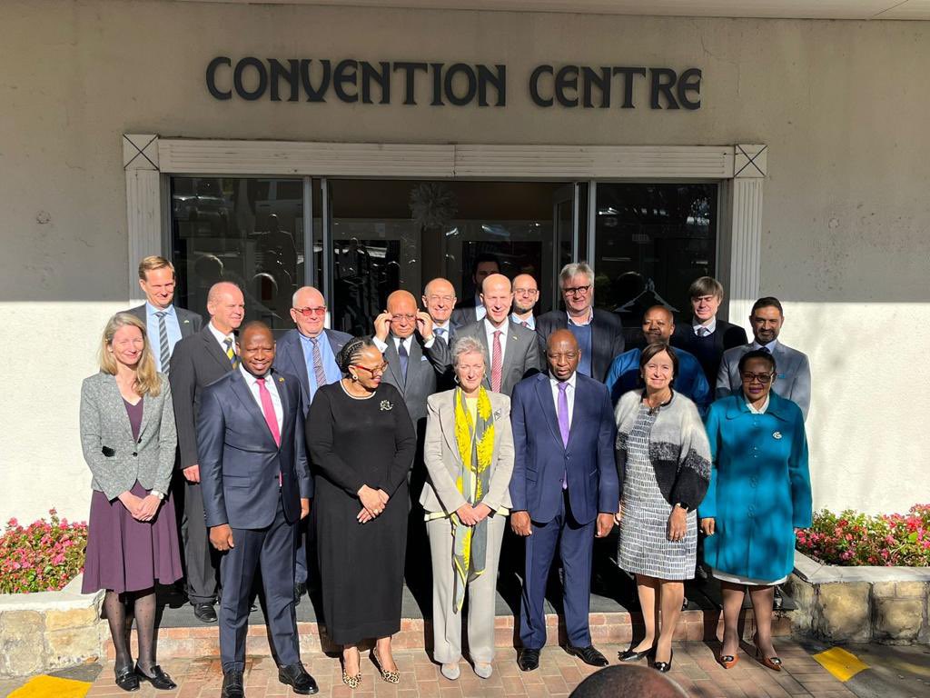 AustriainZA's tweet photo. ๐ฆ๐น Ambassador-Designate to ๐ฑ๐ธ Romana @koenigsbrun participated in the signing ceremony of the financing agreements #RenewableLesotho & #EquitableLesotho along with support measures, which will drive forward energy generation and social protection in ๐ฑ๐ธ @EUinLesotho @MatekaneSam https://t.co/wiVNpfTKQB