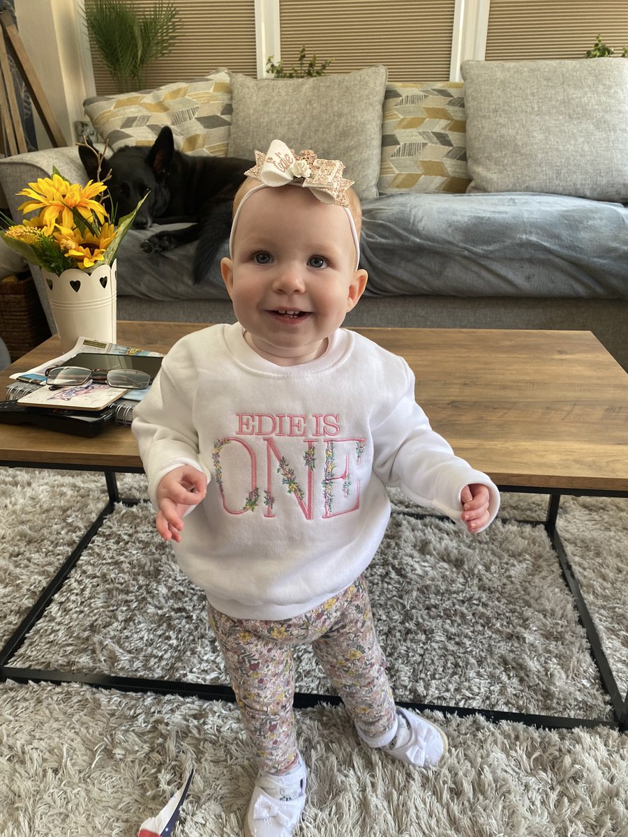 _miriamcallaway's tweet photo. One year of Edie 🥰 the adventure of a lifetime https://t.co/u1KCQrDCgP